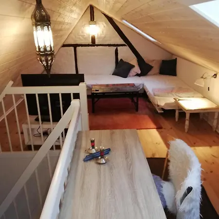 Idyllisk Byhus I Centrum Af Svendborg Bed & Breakfast *